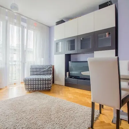 아파트 Big&Bright- Golden Apartments- Old Town